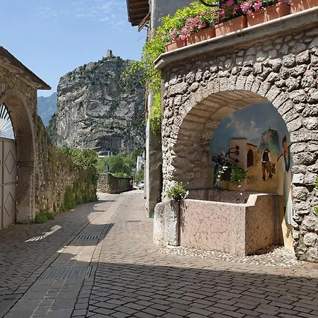 Borgo Antico Arco